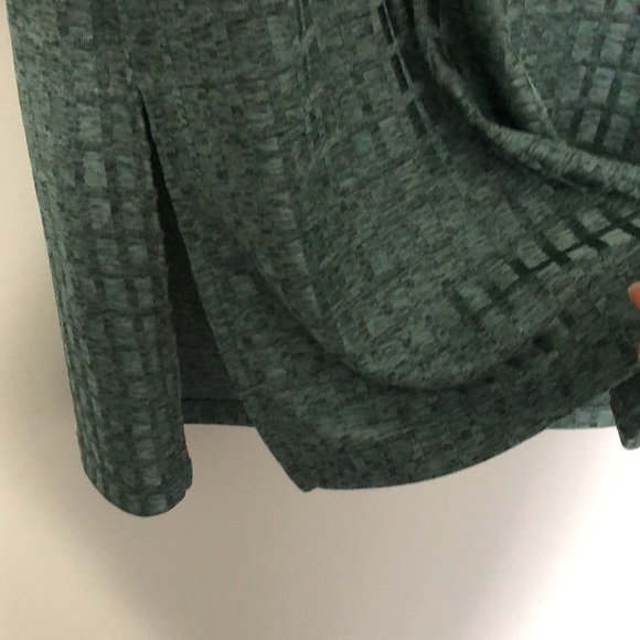 VERO MODA | Shiny Shift Dress - Picture 2 of 3